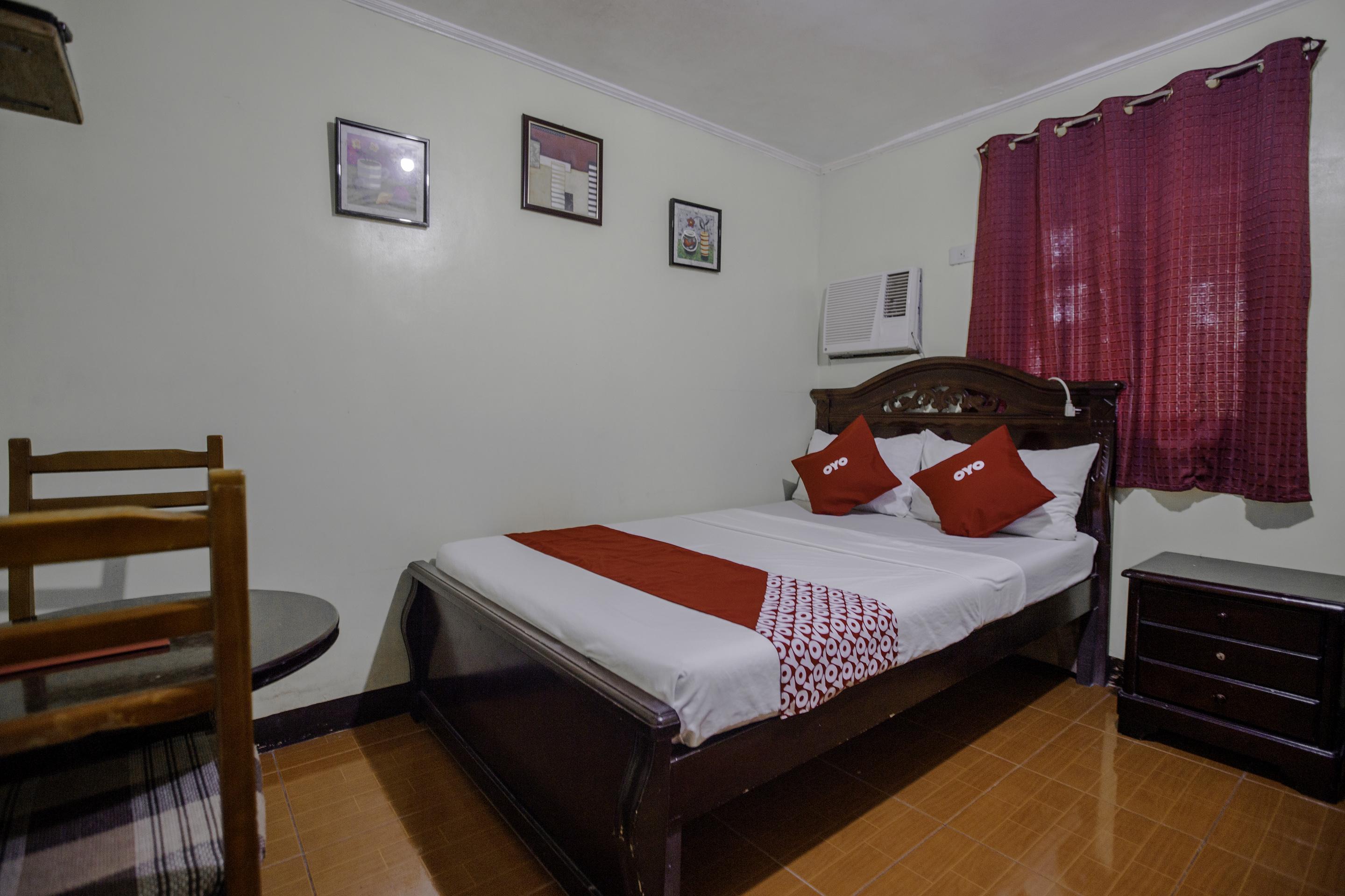 Oyo 741 Sierra Travellers Inn Tagaytay City Exterior photo