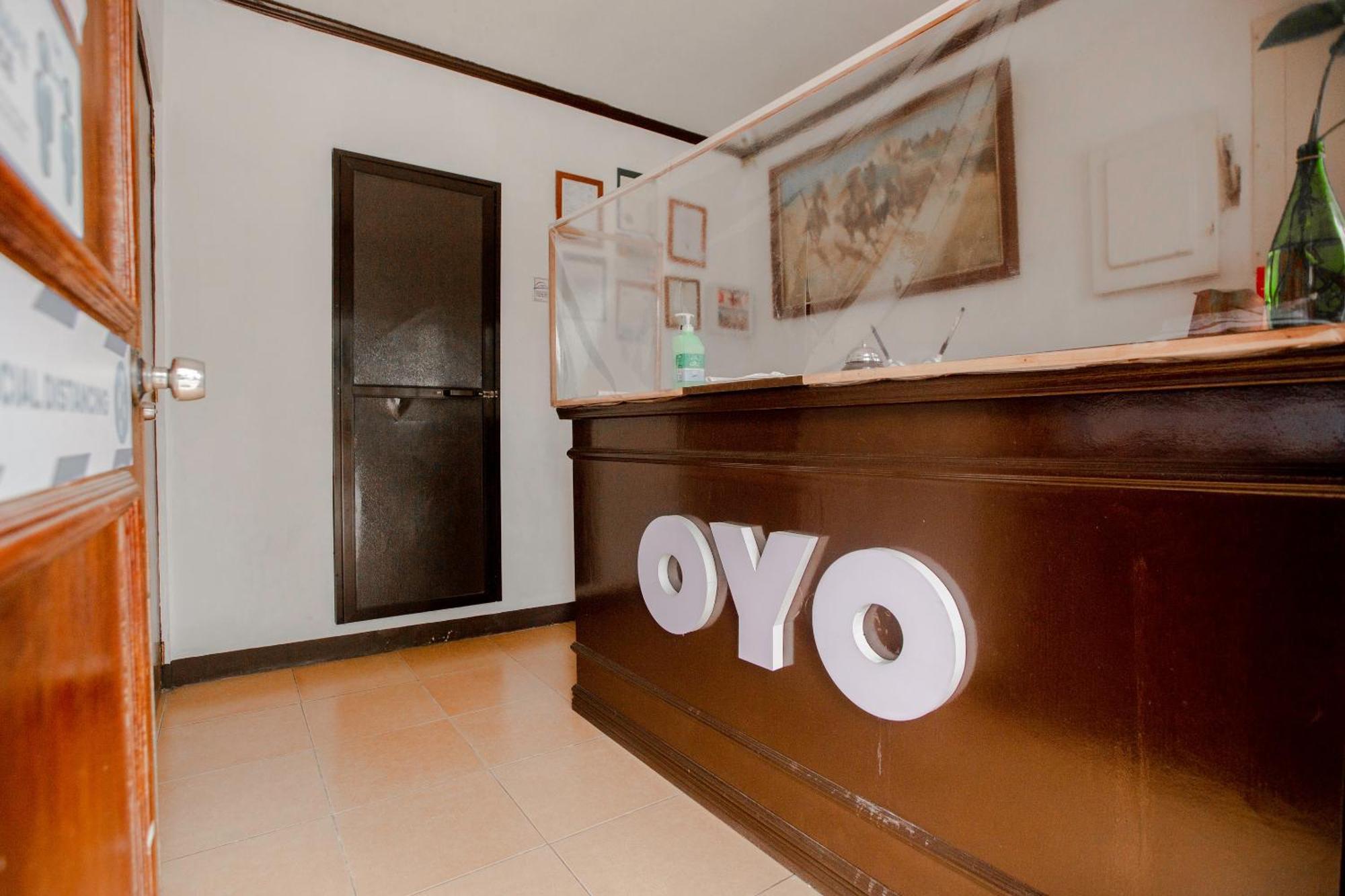 Oyo 741 Sierra Travellers Inn Tagaytay City Exterior photo